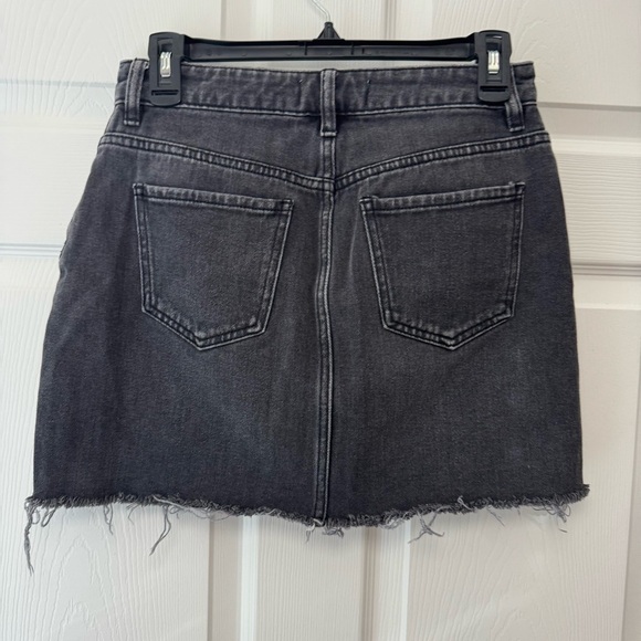 PACSUN Distressed Black Denim Mini Skirt - Size 27 - Picture 4 of 4